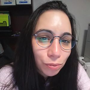 Meet your Posher, Liz